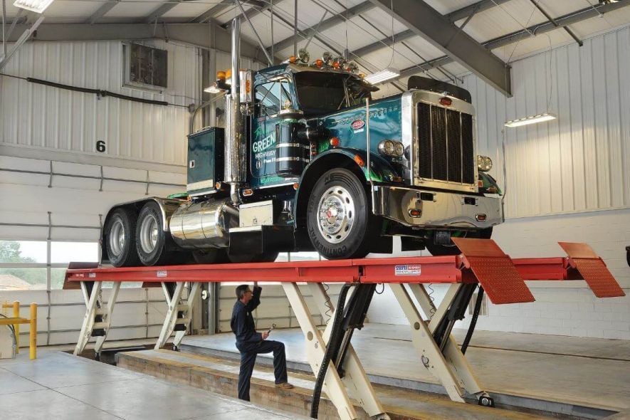Stertil-Koni platform hydraulic vehicle lift truck lift SKYLIFT
